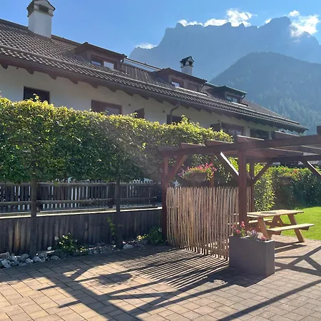 Haus Alpenblume